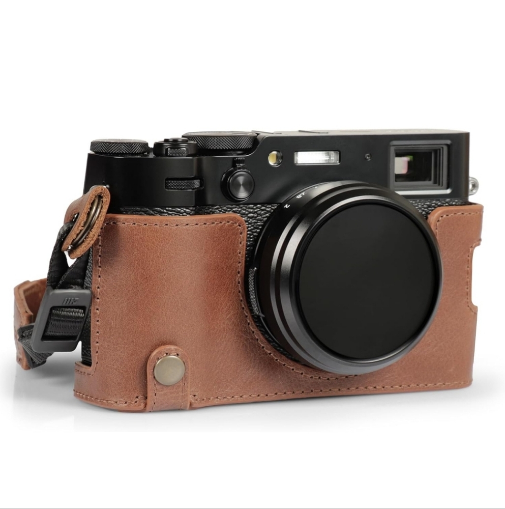 MagaGear Ever Ready Gennine Leather Half Camera Case